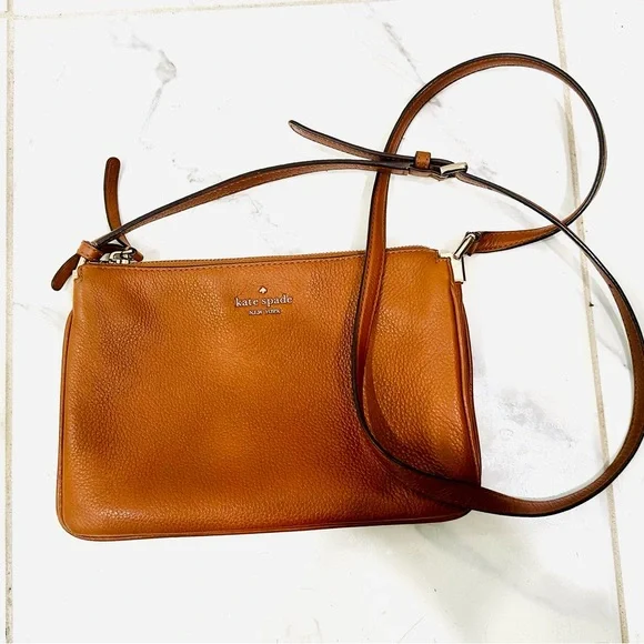 KATE SPADE Leila Triple Gusset Crossbody Pebbled Leather Brown Shoulder Bag - Picture 4 of 11